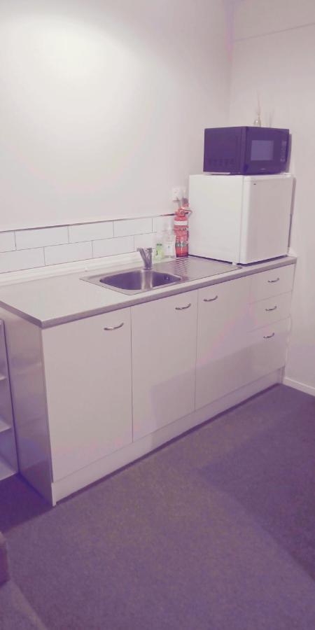 Modest Comfortable Relaxed Home Away From Home With Secure Bike Storage Rotorua Buitenkant foto